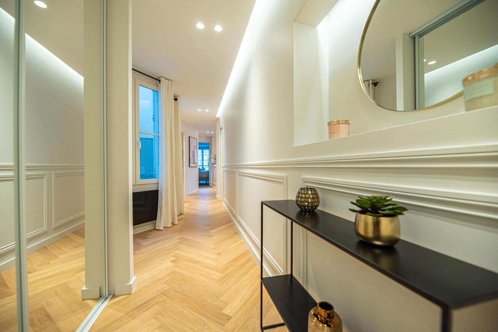 Luxury apartments in Paris Center Kamer foto